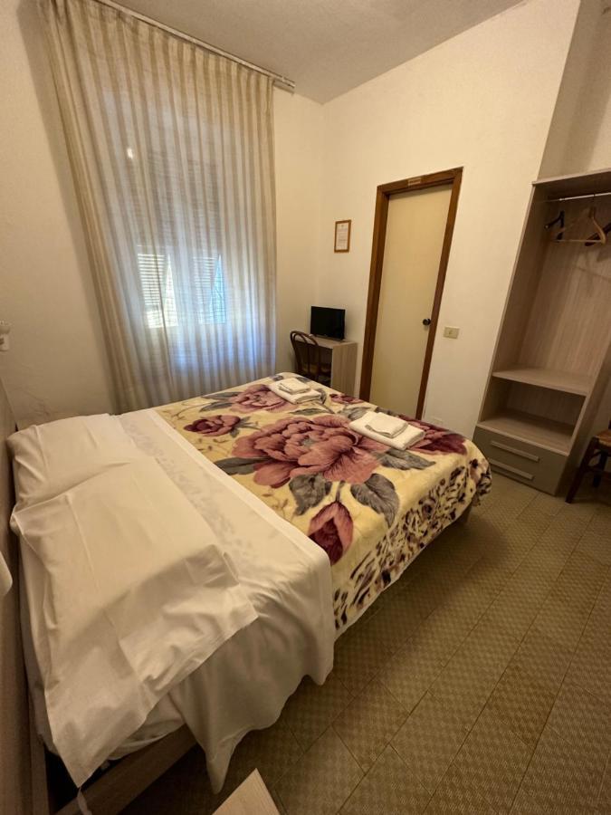 Hotel Aurora لا سبيتسْيا المظهر الخارجي الصورة